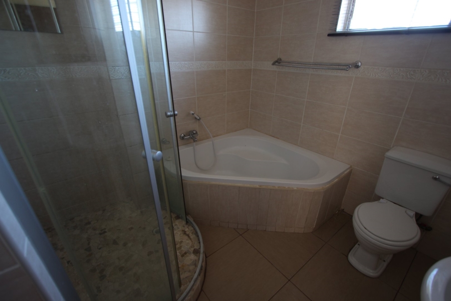 To Let 2 Bedroom Property for Rent in Riebeeckstad Free State